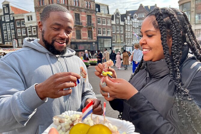 10 Tastes of Amsterdam: Food Tour by UNESCO Canals and Jordaan - Stop-by-stop: Gouda cellar to herring, stroopwafels, and canal-side bites