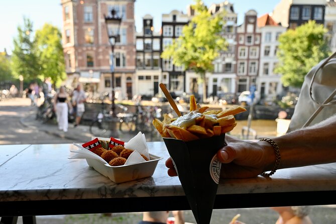 10 Tastes of Amsterdam: Food Tour by UNESCO Canals and Jordaan - Who this tour suits, and when you should consider private