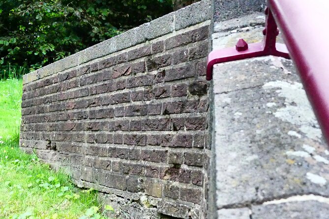 2,5 hour Battle of Arnhem Tour with Private Guide - The church and optional entry, only if you want it