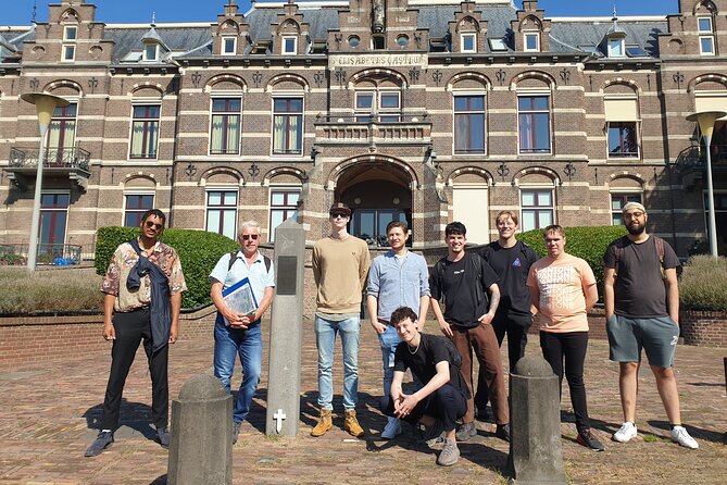 2,5 hour Battle of Arnhem Tour with Private Guide - How the guides make the battle feel clear, not chaotic