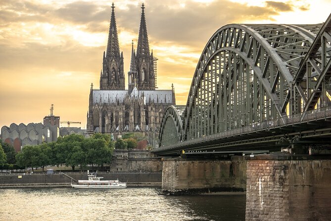 2 Countries in 1 Day: Cologne Day Tour from Amsterdam - Key Things That Make This 2-Countries-in-1-Day Tour Work