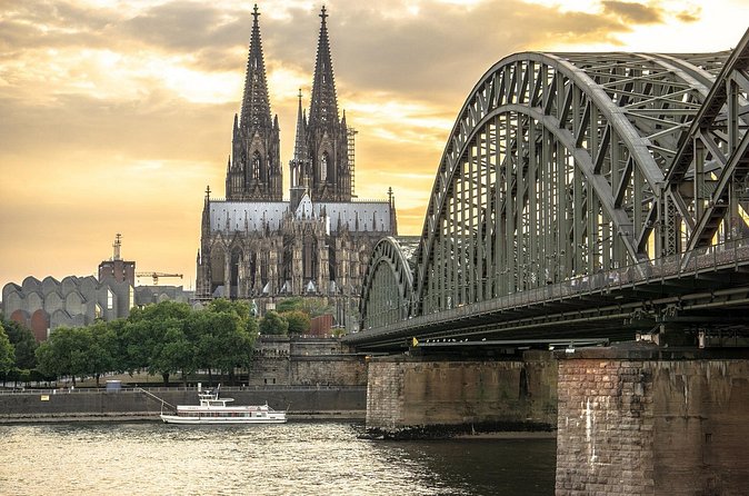 2 Countries in 1 Day: Cologne Day Tour from Amsterdam - Price and Value: What You’re Really Paying For