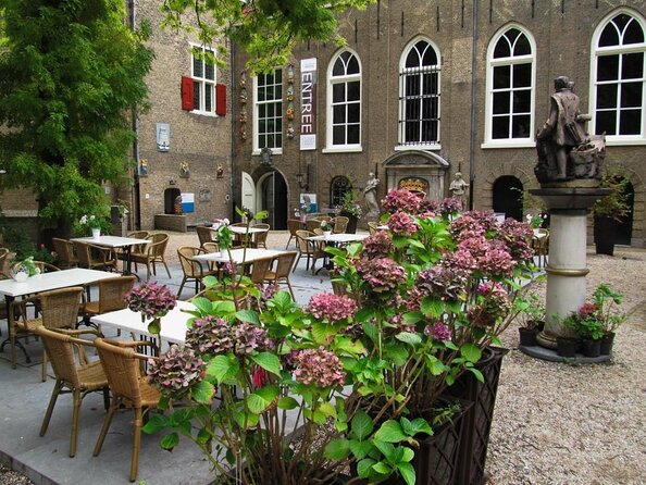 2-Hour Walking Tour in Gouda All inclusive - Gouda on foot: why this format works so well