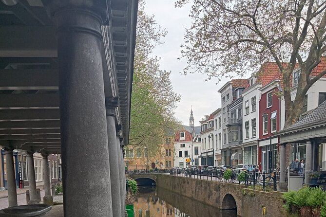 2-Hour Walking Tour in Gouda All inclusive - Meeting at Lage Gouwe 62, then easing into the walk with coffee and stroopwafel