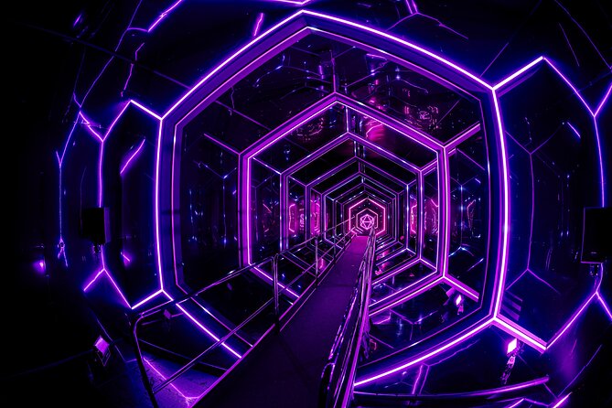 AMAZE Amsterdam: Immersive Audiovisual Experience - What AMAZE Amsterdam Feels Like in Real Life
