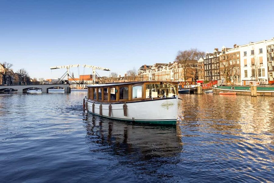 Amsterdam: 1.5-Hour High-End Morning Breakfast Canal Cruise - Key highlights before you go