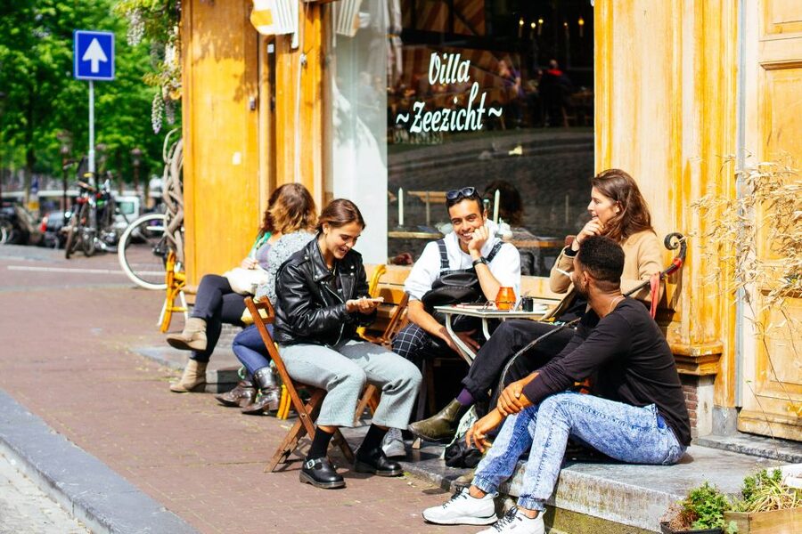 Amsterdam: 1.5-Hour Private Kick-Start Tour with a Local - Why a 90-minute private kick-start works in Amsterdam