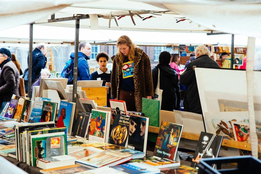 Amsterdam: 1.5-Hour Private Kick-Start Tour with a Local - Nieuwmarkt: using the landmark to plan the rest of your walk