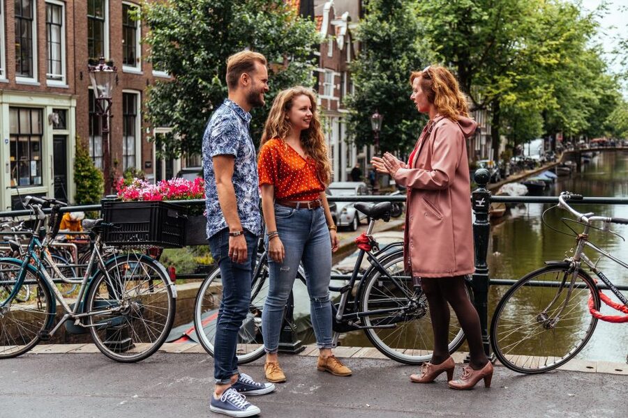Amsterdam: 1.5-Hour Private Kick-Start Tour with a Local - Private by design: asking anything and shaping your 90 minutes