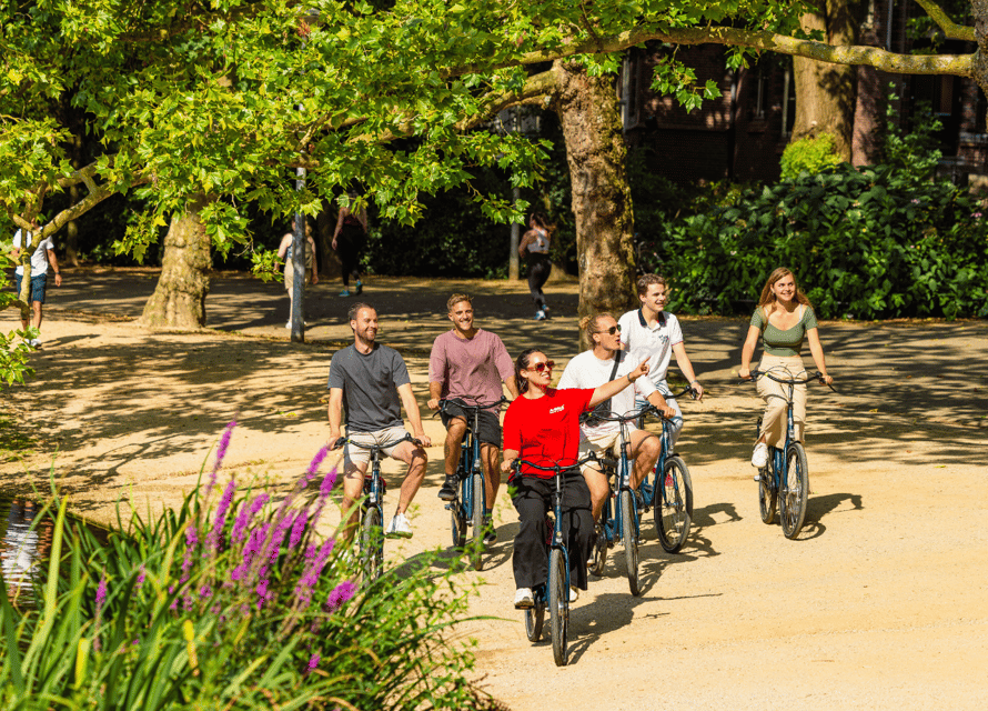 Amsterdam: 2.5-Hour Bike Tour - Getting set up at A-Bike Rental & Tours, near Central Station