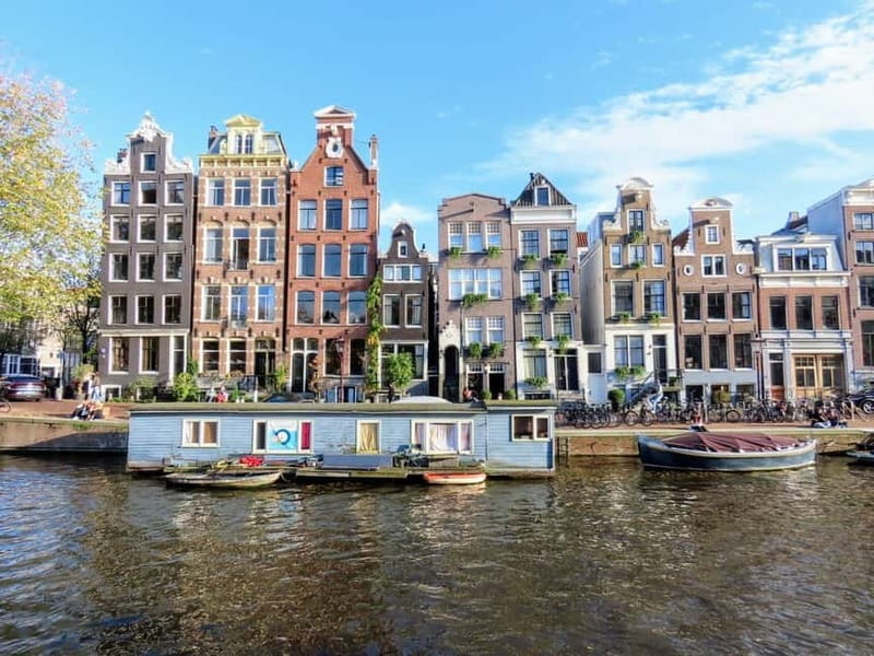 Amsterdam: 2-hour Rembrandt & Van Gogh walking tour - How the meeting point works, and how to not miss your group