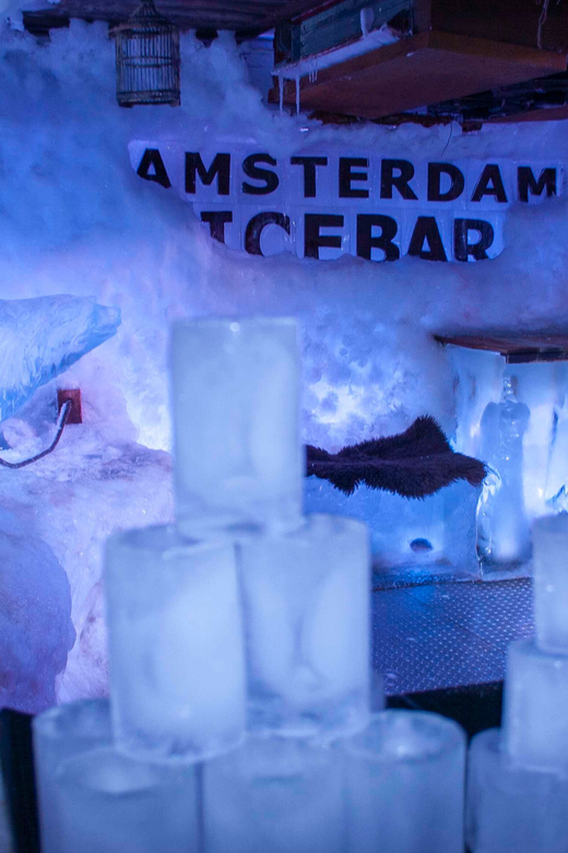 Amsterdam: 24-Hour Hop-On Hop-Off Boat and XtraCold Icebar - Your 24-hour hop-on hop-off boat, explained simply