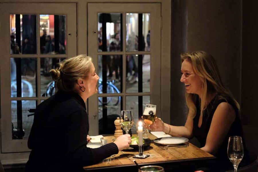 Amsterdam: 3-Course Typical Dutch Menu at In de Waag - Who should book this dinner (and who might not love it)