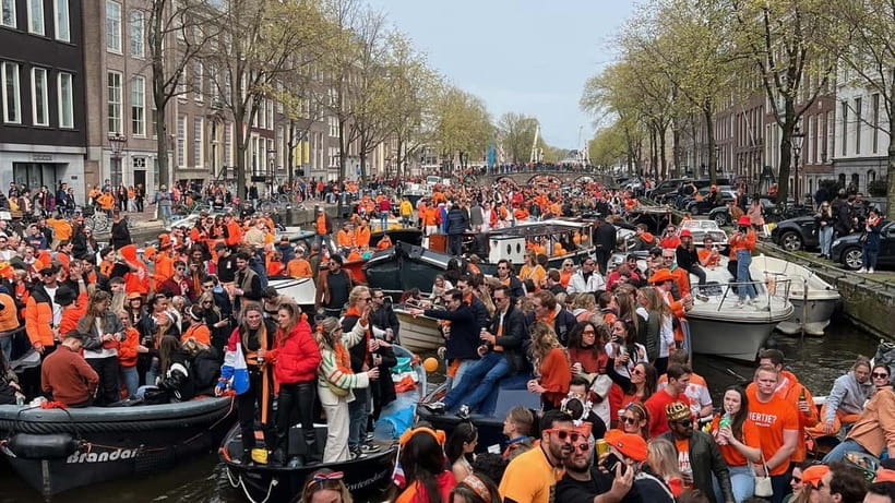 Amsterdam: 3 Hour Kings Day Boat Party with Unlimited Drinks - Quick hits before you book