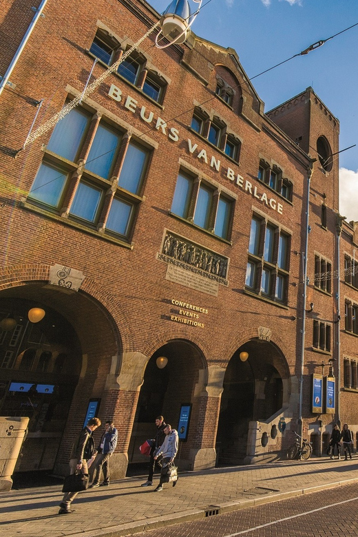 Amsterdam: 3-Hour Private Bike Tour of the City Center - Guides who adapt the route, plus language that actually works