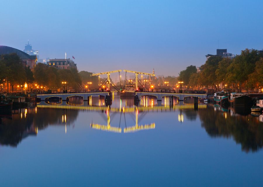 Amsterdam: 3-Hour Private Highlights City Tour by Minivan - Museumplein: art landmarks and the easy way to “get your bearings”