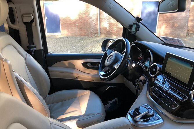 Amsterdam Airport Schiphol (AMS) Private Transfer to Amsterdam - The Ride Itself: Comfortable, Air-Conditioned, and No Detours