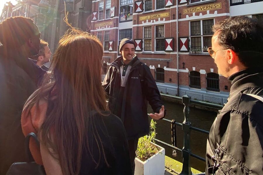 Amsterdam: Anne Frank Guided Small Group Walking Tour - Dam Square and the first WWII context you’ll actually use