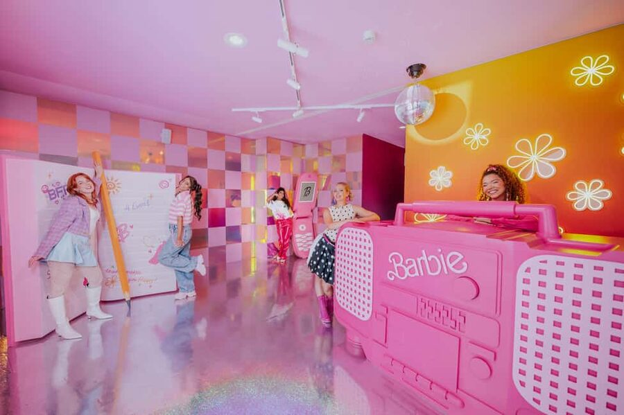 Amsterdam: Barbie The Dream Experience Entry Ticket - Space trip and slopes, how the playset rooms change the mood