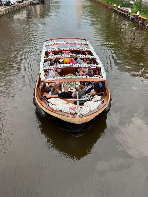 Amsterdam: Boat Tour with Optional Unlimited Drinks - Who Should Book This Amsterdam Boat Tour With Unlimited Drinks