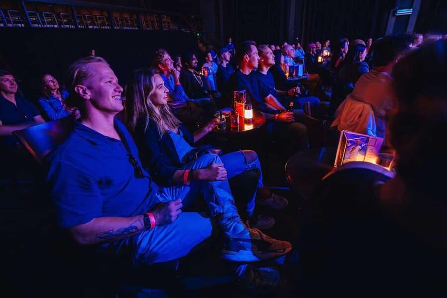 Amsterdam: ‘Boom Chicago’ English Comedy Show - Small practical notes that can save your evening