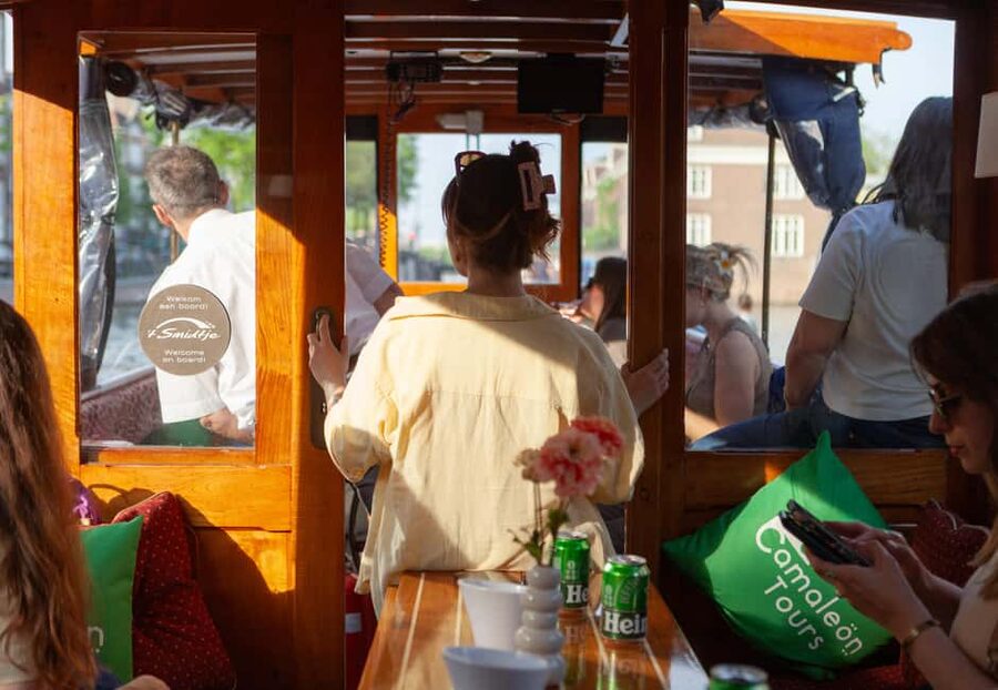 Amsterdam Canal Boat Ride with a Spanish-speaking Guide - Herengracht and the Canal Belt: Why This Stretch Is the Main Character
