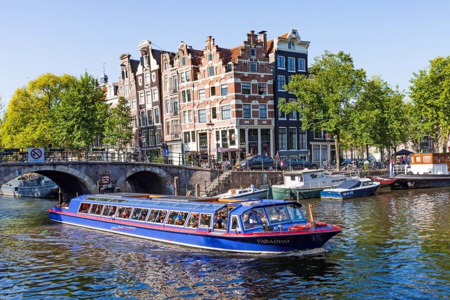 Amsterdam: Canal Cruise and Jewish Cultural Quarter Tickets - How to Structure Your Day: Cruise First or Quarter First