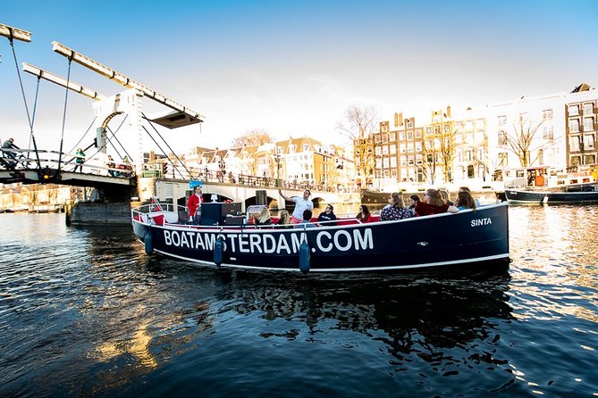 Amsterdam Canal Cruise With Live Guide and Unlimited Drinks - Should You Book This Canal Cruise? A Quick Decision Checklist