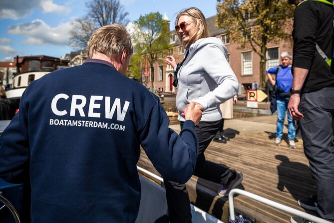 Amsterdam Canal Cruise with Live Guide - Central Station - Why this electric canal cruise is a smart first-day pick from Central Station