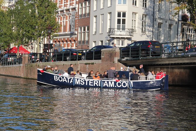 Amsterdam Canal Cruise with Open Bar - Central Station - Red Light District From the Water, Including the Daycare Detail
