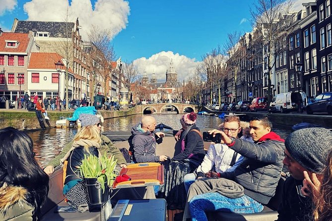 Amsterdam Canal Tour by Open Boat – 90 min Small Group Experience - Zuiderkerk, Oudezijds Voorburgwal, and the oldest church area