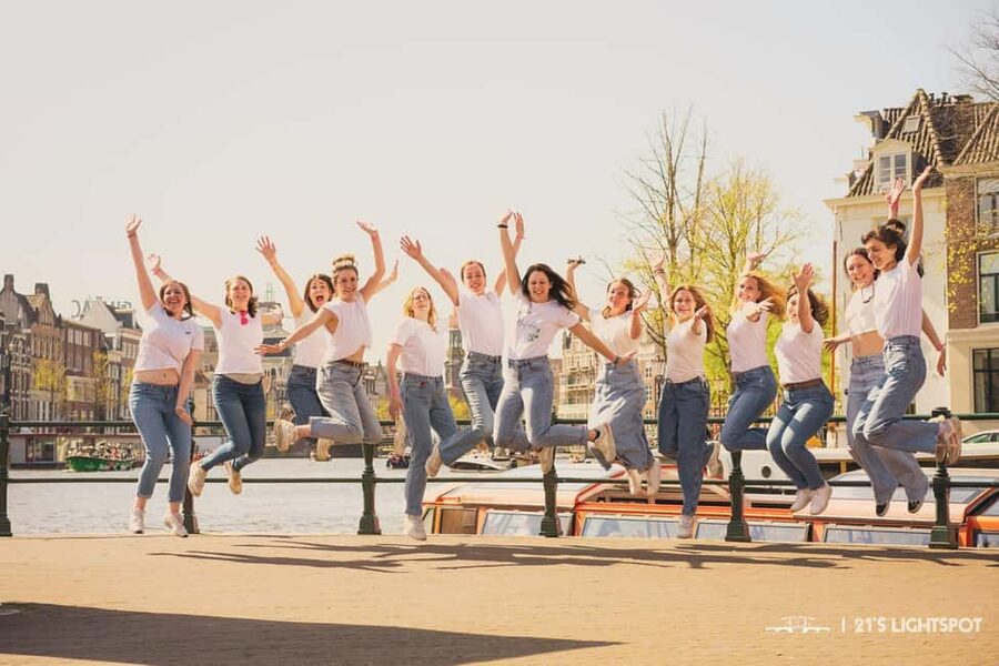 Amsterdam Canal, Tulip, Windmill Photoshoot | Custom Request - Who should book this Amsterdam photoshoot
