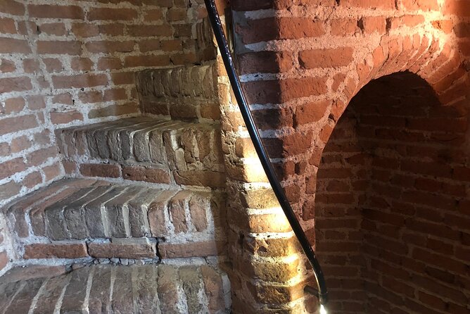 Amsterdam Castle & Utrecht City - Private Day Tour - Utrecht City Time With Domtoren and Canal Details