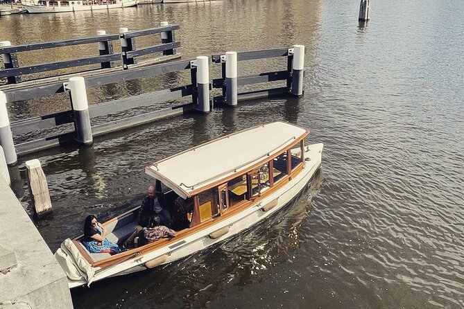 Amsterdam Champagne Private Canal Cruise - 1.5 Hours Around Amsterdam: Timing and How the Cruise Feels