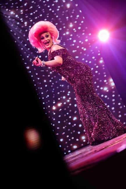 Amsterdam: "Chèri Chèri" - Biggest Drag Show in Europe Entry - Tips That Make the Difference in a Theatre Drag Night