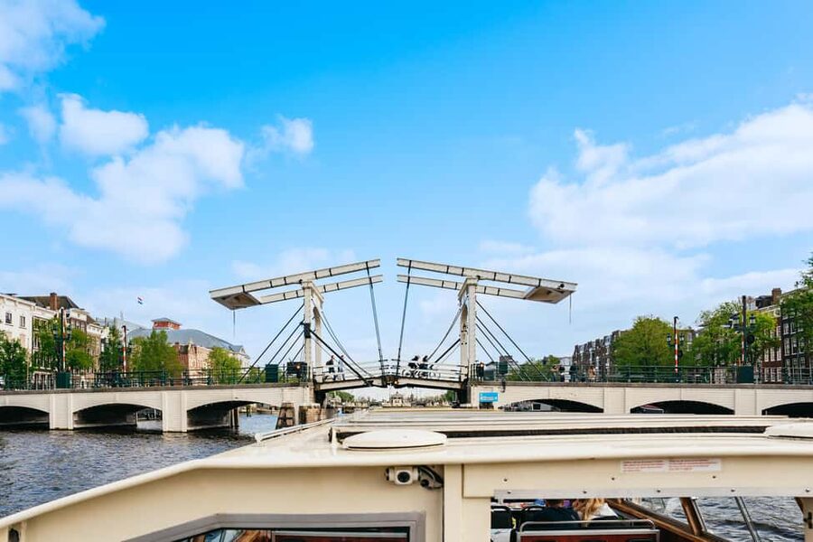 Amsterdam: City Canal Cruise and Rijksmuseum - What the cruise adds to the museum, and vice versa