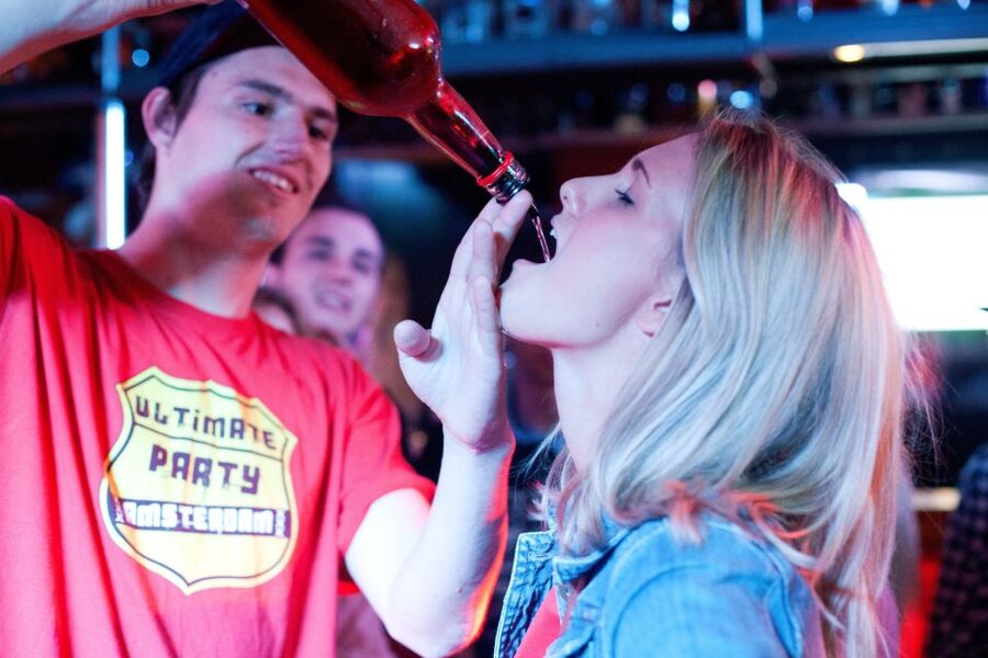 Amsterdam: City Center Bar Crawl and Nightlife Experience - How to plan your night so you remember it well