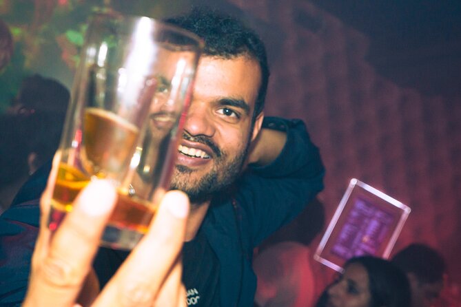 Amsterdam: City Centre Bar Crawl and Nightlife Experience - Pace, Group Size, and How to Get the Most Out of the Social Part