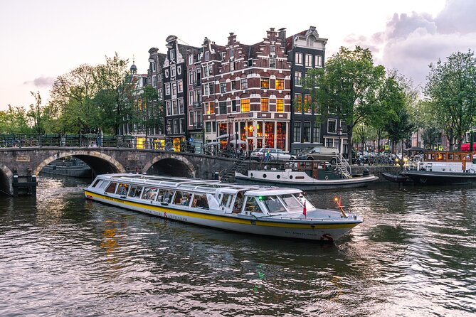 Amsterdam City Centre Cruise on heated boat with Audioguide - The value question: is $14.86 really worth it