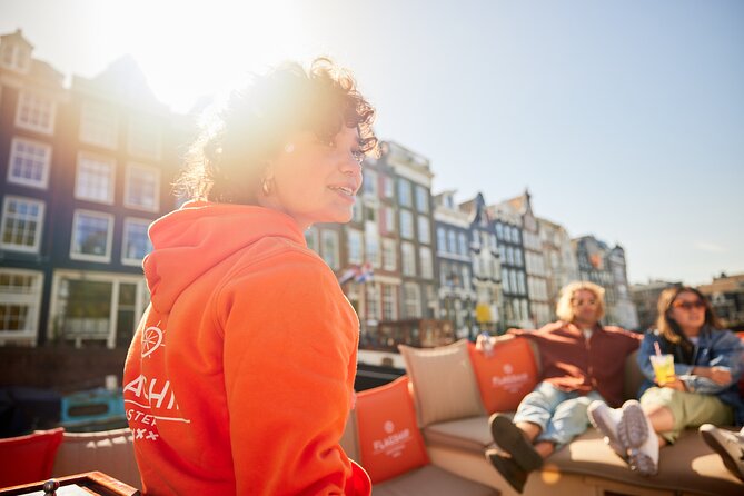 Amsterdam Classic Saloon Boat Canal Cruise with Live Guide - The live guide makes the canal feel like a walkthrough, not a view