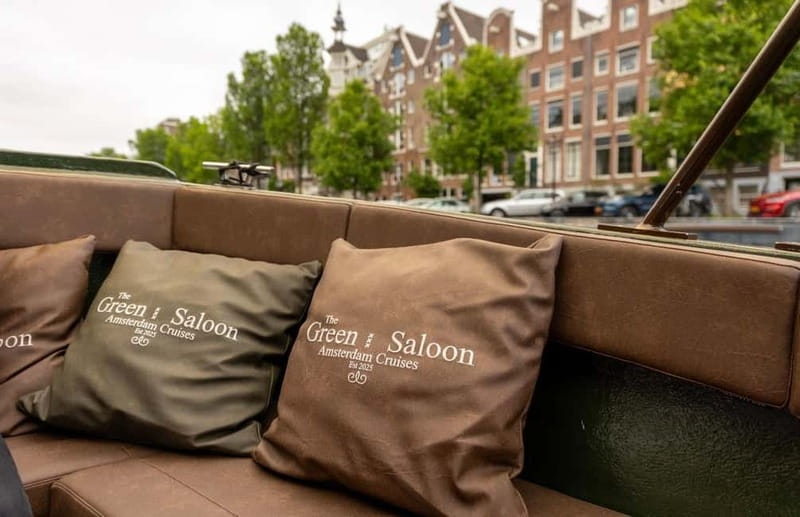 Amsterdam: Covered Heated Canal Cruise with Bitterballen - The halfway bitterballen break: what makes the snack timing work