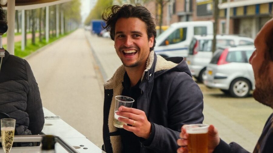 Amsterdam: Dutch Beer Bike Blast Tour with Onboard Bar - Quick Takes Before You Pedal