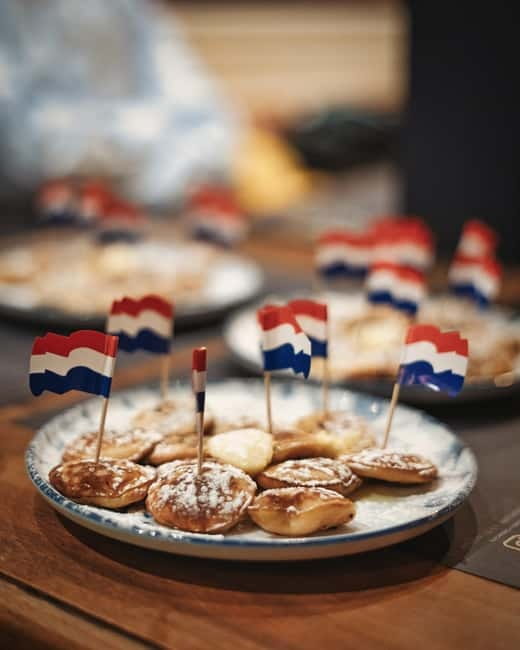 Amsterdam: Dutch Mini Pancakes (Poffertjes) - The 45-Minute Flow: From Arriving to Butter-Sugar Bites