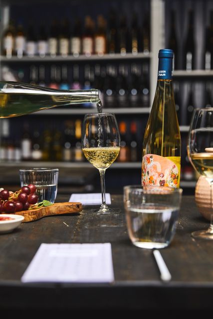 Amsterdam: Dutch Wine Tasting with Sommelier - What You’ll Drink: White, Rosé, Orange, and Red Dutch Wines