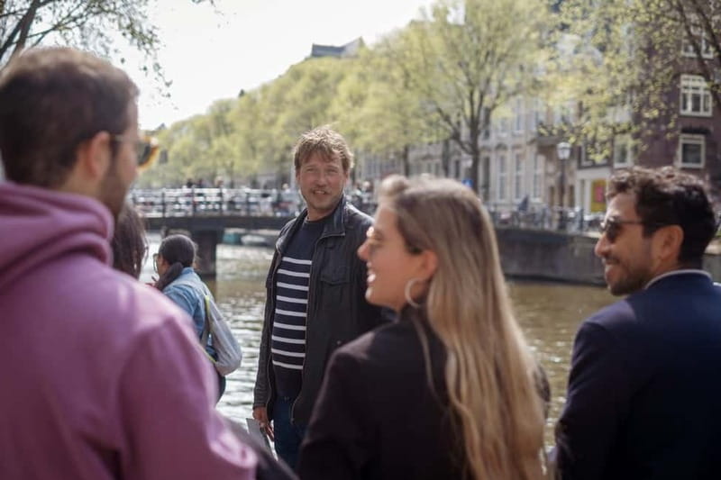 Amsterdam Essentials: From Swamps to Riches - Starting at Spui with Het Lieverdje, the city’s story on your doorstep