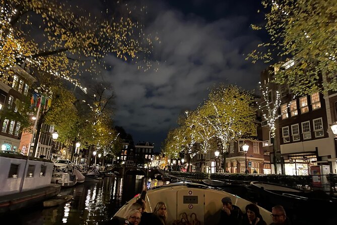 Amsterdam Evening Cosy & Small Cruise & Drinks and Bites - Sunset - The Ride Experience: Electric Motor, Cozy Pace, and Included Drinks