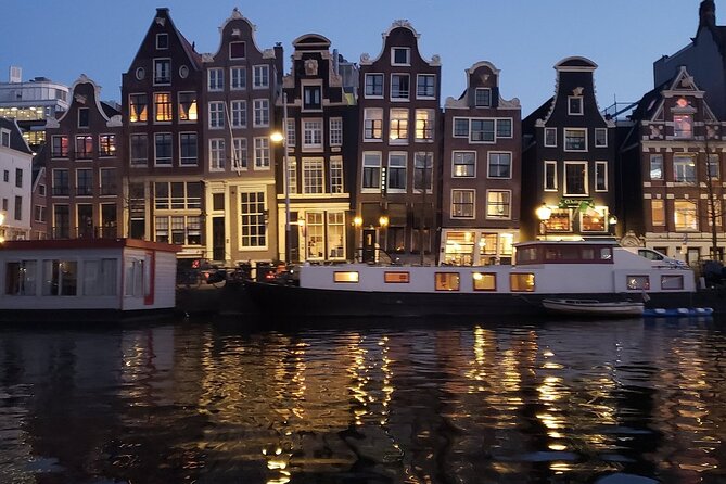 Amsterdam Evening Cosy & Small Cruise & Drinks and Bites - Sunset - Meeting at Museumbrug 2 and Stepping Onto the Open Boat