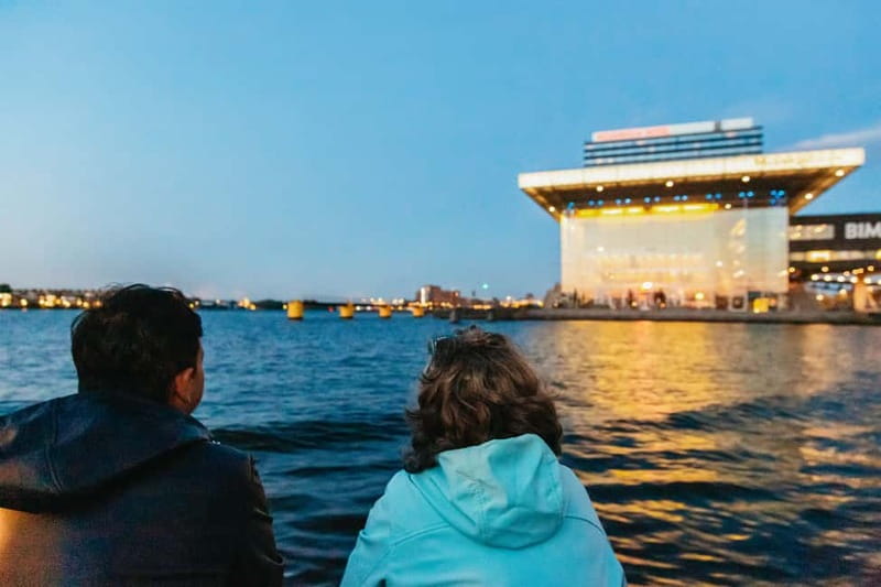 Amsterdam: Evening Cruise with Optional Wine and Snacks - Snack Box and Optional Wine: How to Decide