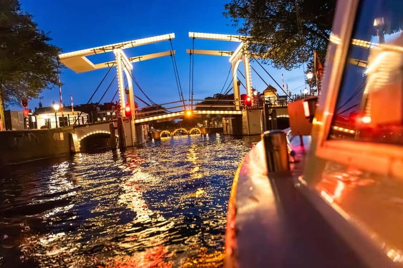 Amsterdam: Evening Cruise with Optional Wine and Snacks - Price and Value: Is $23 a Good Deal for Amsterdam at Night?