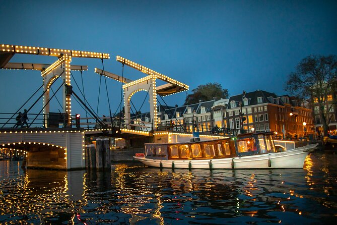 Amsterdam: Exclusive Dinner Canal Cruise - Magere Brug (Skinny Bridge): A Narrow Bridge That Had to Change